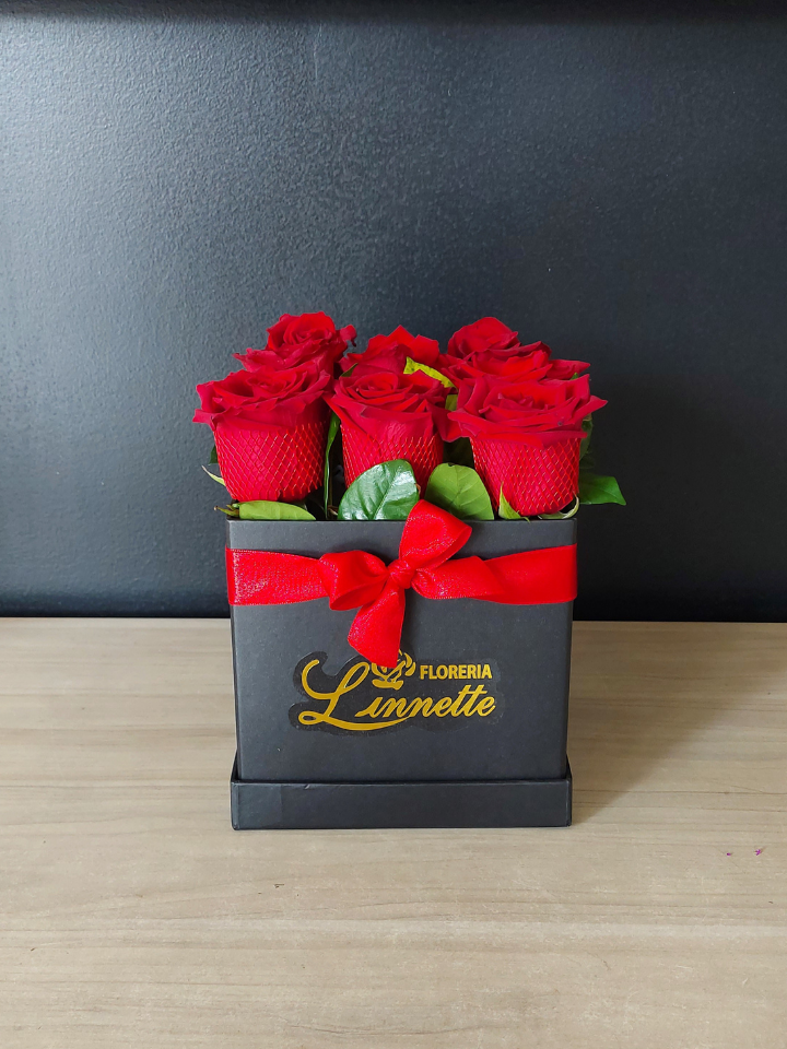 Producto: Amor / código: Box 12 rosas