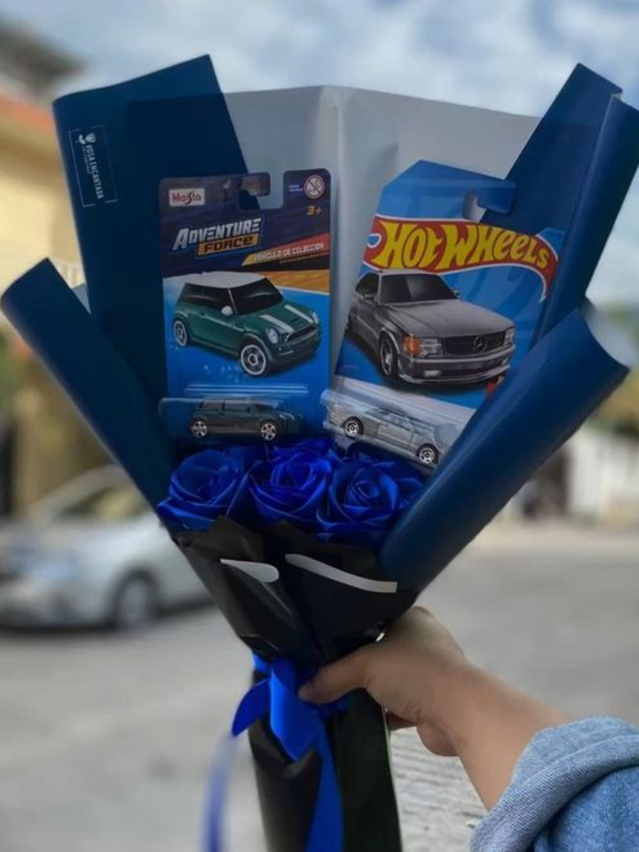 Producto: Destacados / código: Ramo Hot Wheels